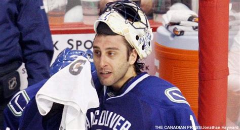 Luongo Steps Down As Canucks Captain