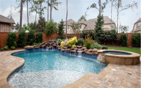 Designing The Ultimate Family Friendly Pool - Stewart Land Designs