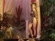 Naked Muriel Dubrule In L Amour Propre Ne Le Reste Jamais Tr S Longtemps