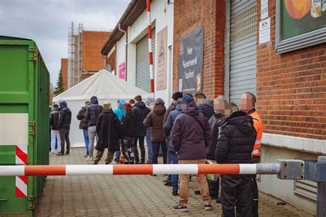 Silvester In Hamburg Warum Kauft Ihr Für Hunderte Euro Knaller Mopo