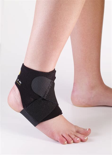 Corflex Inc: Target Ankle Wrap