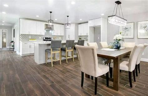 Wood Look Tile Flooring (Design Ideas)