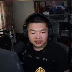 wardell twitch streamer profile bio toptwitchstreamers