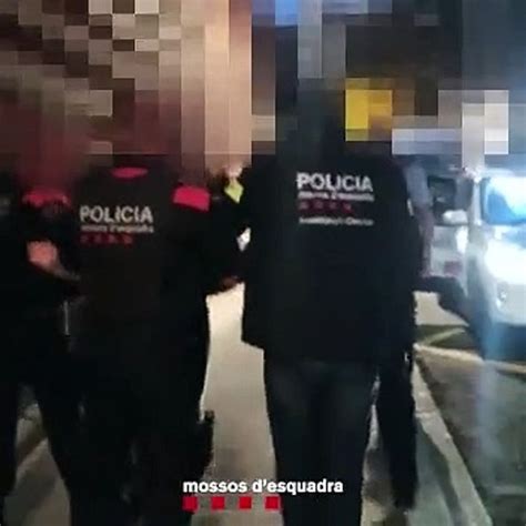 Los Mossos Detienen A Un Fugitivo Alem N En Barcelona Mossos V Deo