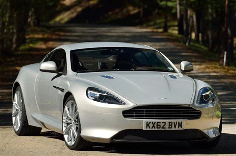 Aston Martin Db9 2ª Serie Db9 Gt Bond Edition Coupé 062015 042017