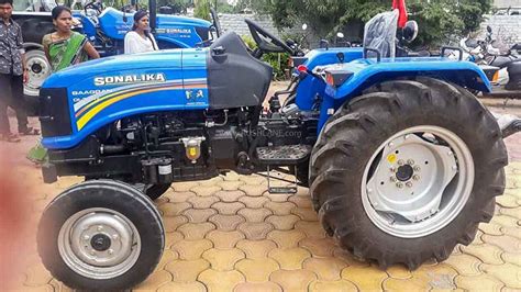 Sonalika Tractor