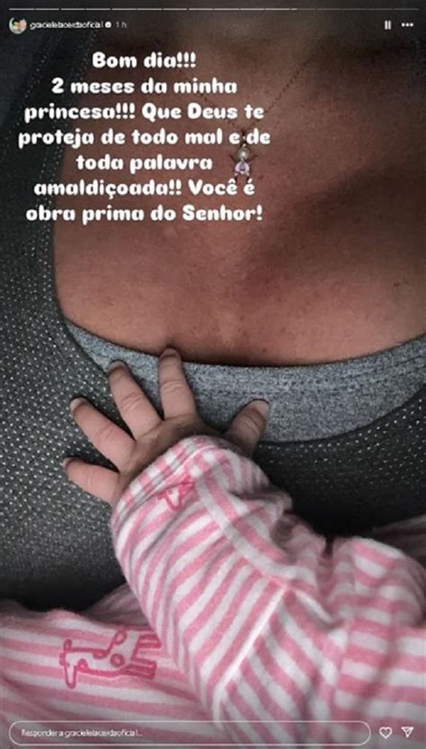 Sbt Tv Graciele Lacerda Comemora Dois Meses Da Filha Clara