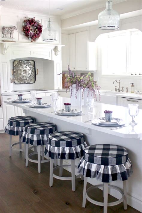 Decorating My Kitchen Farmhouse Style - Design Dazzle