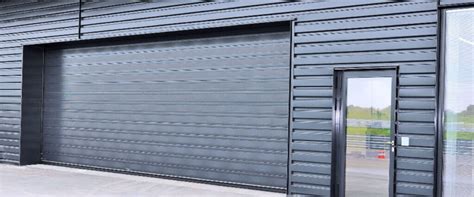 Learn About The Modern Types of Warehouse Doors % - EFAFLEX UK