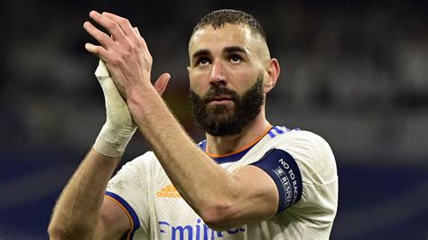 Karim Benzema en Real Madrid supera a Di Stéfano como tercer mejor