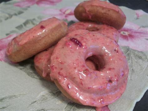 Cook With Sara Strawberry Donuts With Double Strawberry Glaze