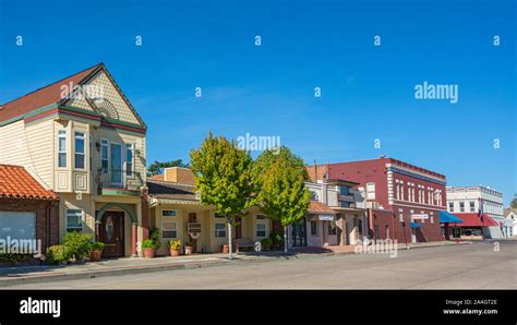 Downtown red bluff hi-res stock photography and images - Alamy