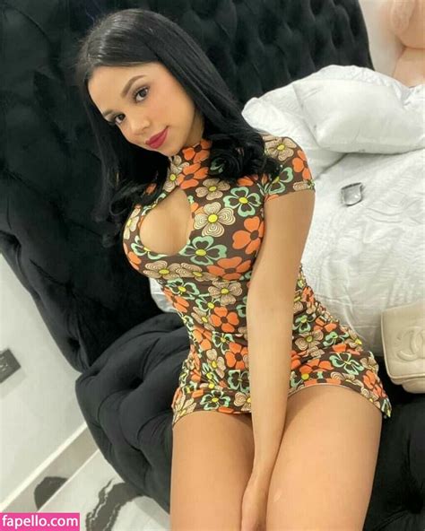 Aleida Ramirez Aleidaramirez La Autora Nude Leaked Onlyfans