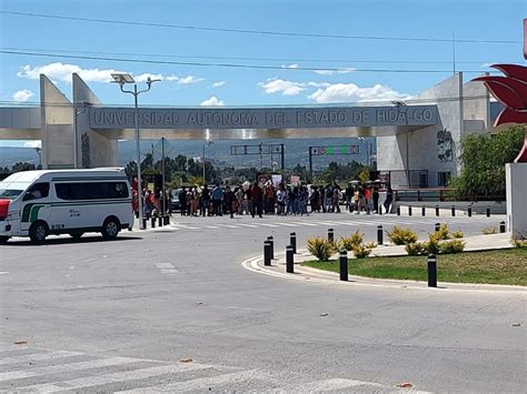 Fotos As Lucen Los Institutos De La Uaeh En Paro