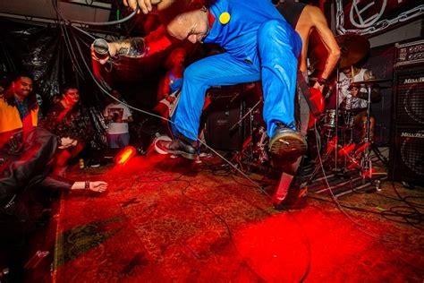 Interview Golpe Vocalist Tadzio Pederzolli On His Career As A Vegan Chef The Italian Hardcore