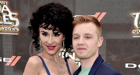 ‘shameless Star Noel Fisher And Layla Alizada Are Married Layla