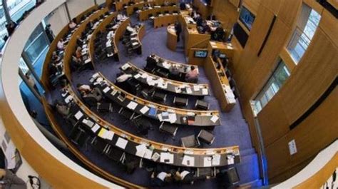 Le Parlement Bruxellois Donne Son Feu Vert L Unanimit L Accord De