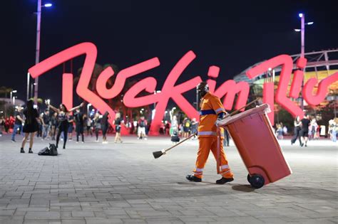 Rock In Rio Comlurb Recolhe Toneladas De Res Duos Nos Primeiros