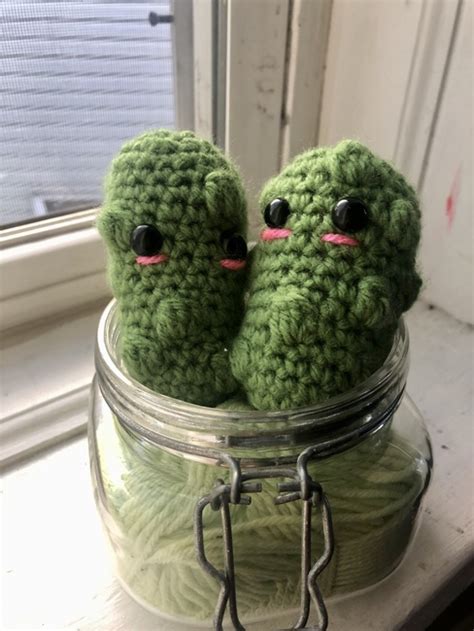 FREE Perfect Size Pickle Crochet Pattern Ribblr