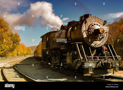 Historic steam train hi-res stock photography and images - Alamy