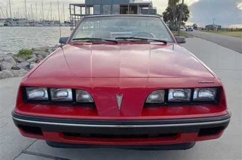 1984 Pontiac 2000 Sunbird Le Convertible Vin 1g2ac6704e7295238 For