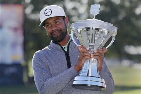 Finau wins Houston Open, Korda goes to No. 1 with LPGA win - Sent-trib 