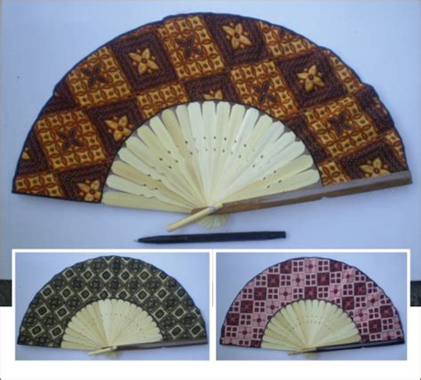 Souvenir Kipas Kipas Batik Special Besar