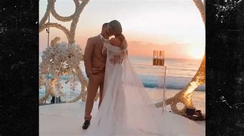 Canelo Alvarez Marries GF Fernanda Gomez At Beautiful Ceremony One Week After Fight Hot