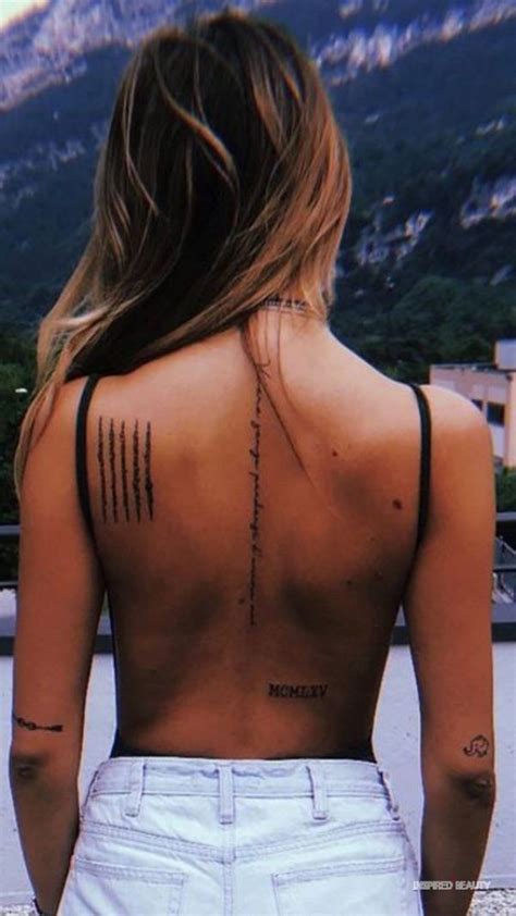 Elegant Back Tattoos For Women That Eye Catching Inspired