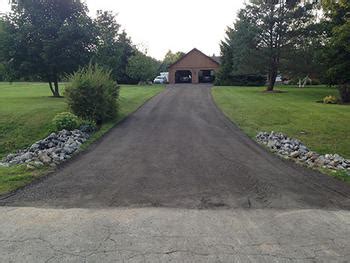 Gravel Driveway Repairs - Gravel Driveway Services