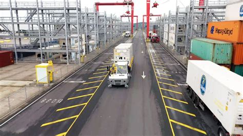 Autonomous Terminal Tractor Successfully Tested In Mixed Traffic