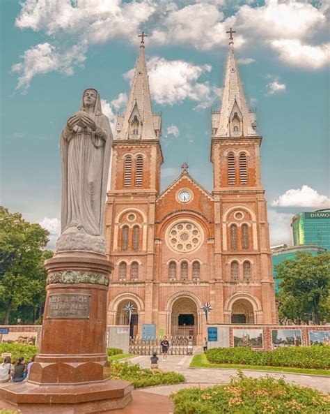 Winway Travel Saigon Notre Dame Cathedral