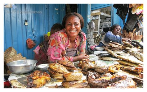 Dried Fish Sellers Kejetia Market Jan 2013 Kumasi Ghana Ghana Reizen