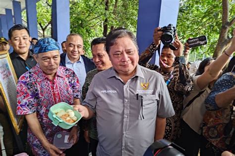 Tarif Ppn Naik Jadi Tahun Depan Simak Penjelasan Menko Airlangga