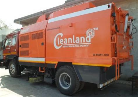 Cleanland Truck Mounted Sweeping Machine At Rs In Nadiad Id