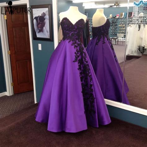 Real Vintage Purple Prom Dresses With Black Lace Applique Satin Ball Gown Purple Evening Dress