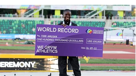 VIDEO Nigerias Tobi Amusan Breaks World Record Wins 100m Hurdles