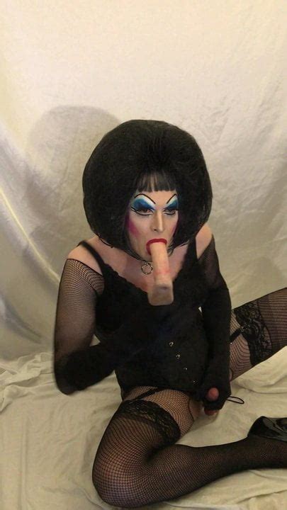 Drag Queen Slut Inserts Anal Beads Then Cleans Them Off Xhamster