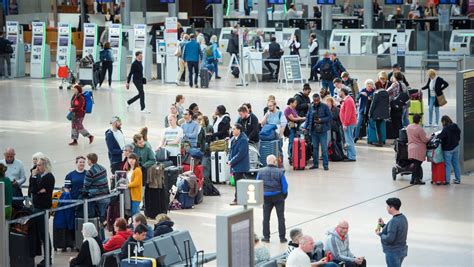 Flughafen Hamburg Kurzfristiger Warnstreik Trifft Reisende