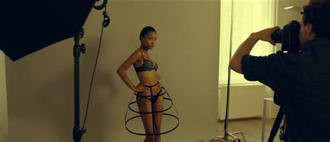 Naked Unknown In Puerto Ricans In Paris