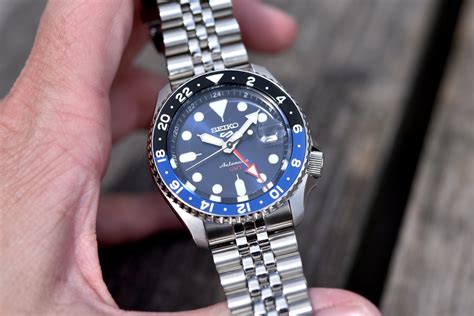 Skx Sports Style Gmt Sbsc Setonda