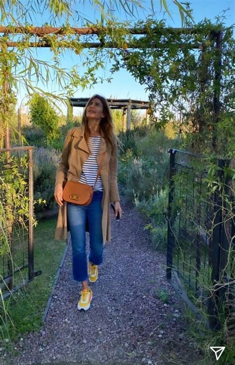 Juliana Awada Y Sus Mejores Looks En Zapatillas Da C Tedra De C Mo