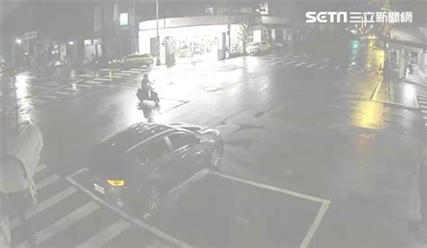 路口都不禮讓！23歲女騎車遭計程車撞飛旋轉重摔 送醫搶救仍不治 社會 三立新聞網 Setn