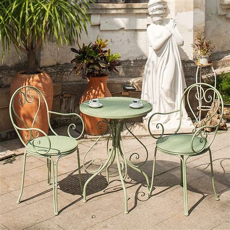 Charming English Outdoor Garden Bistro Set Ideas You'll Love