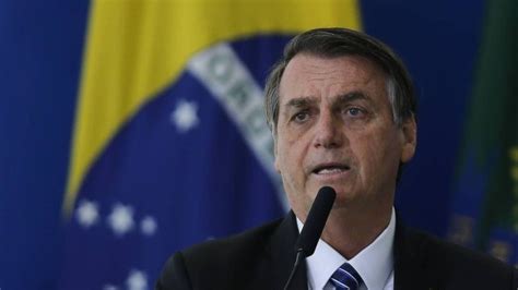 Cirurgia De Bolsonaro Foi Bem Sucedida E Presidente Apresenta Quadro