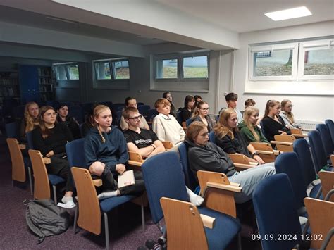 Beseda O Mo Nostech Studia V Zahrani Gymn Zium Obchodn Akademie A