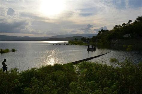 Near Miragoane, Haiti. | Around the worlds, People around the world ...