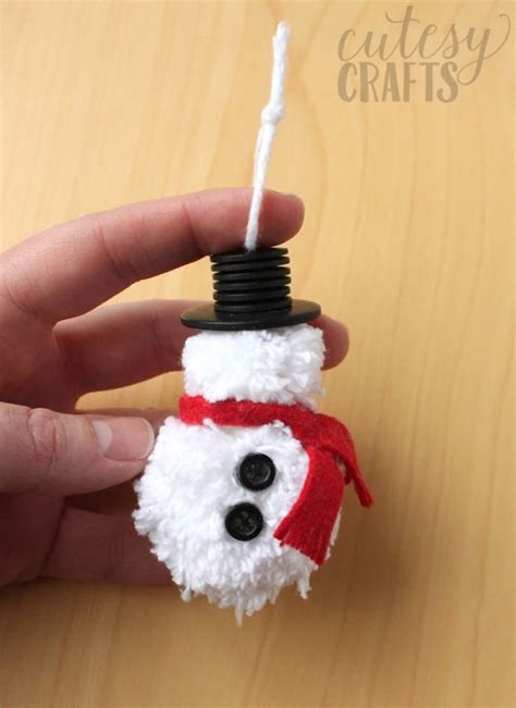 Pom Pom DIY Snowman Ornament - Cutesy Crafts