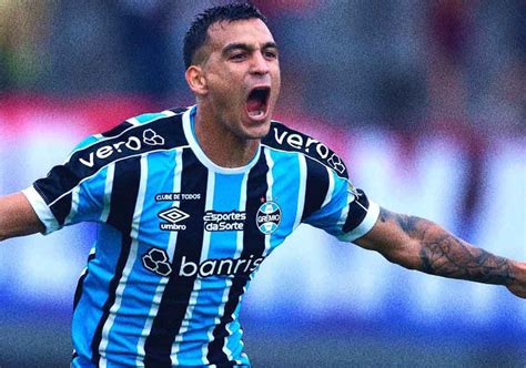 Grêmio Bate Caxias E Larga Na Frente Por Vaga Na Final Do