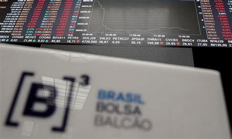 Após Iniciar Dia Em Baixa Bolsa Se Recupera E Sobe 0 18 Dólar Cai 0 96